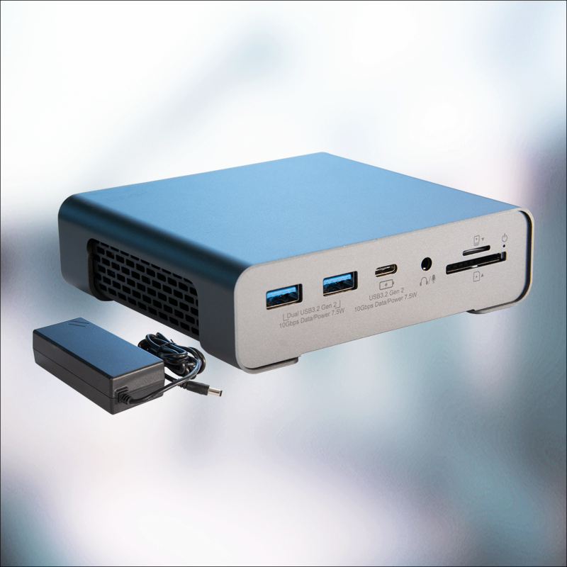 USB-C 11-in-1 Triple-Monitor Docking Station w/ MST